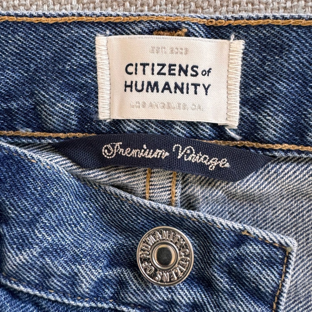 Citizens Of Humanity Distressed Blue High Rise Jeans - Picture 3 of 15